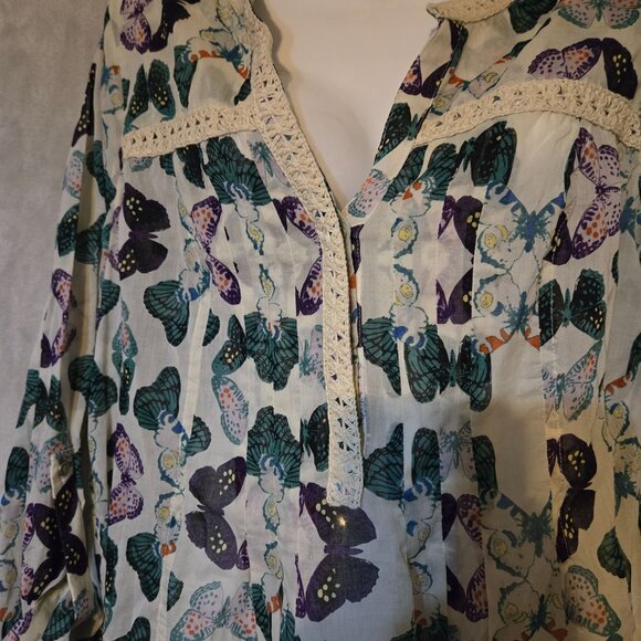 NWT Butterfly Print Sheer Boho Blouse Lace Trim/Button Flowy Lightweight Sz SP - Picture 7 of 8